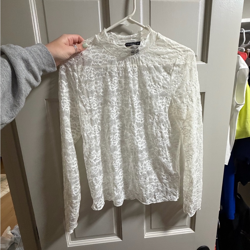 Elegant White Lace Top